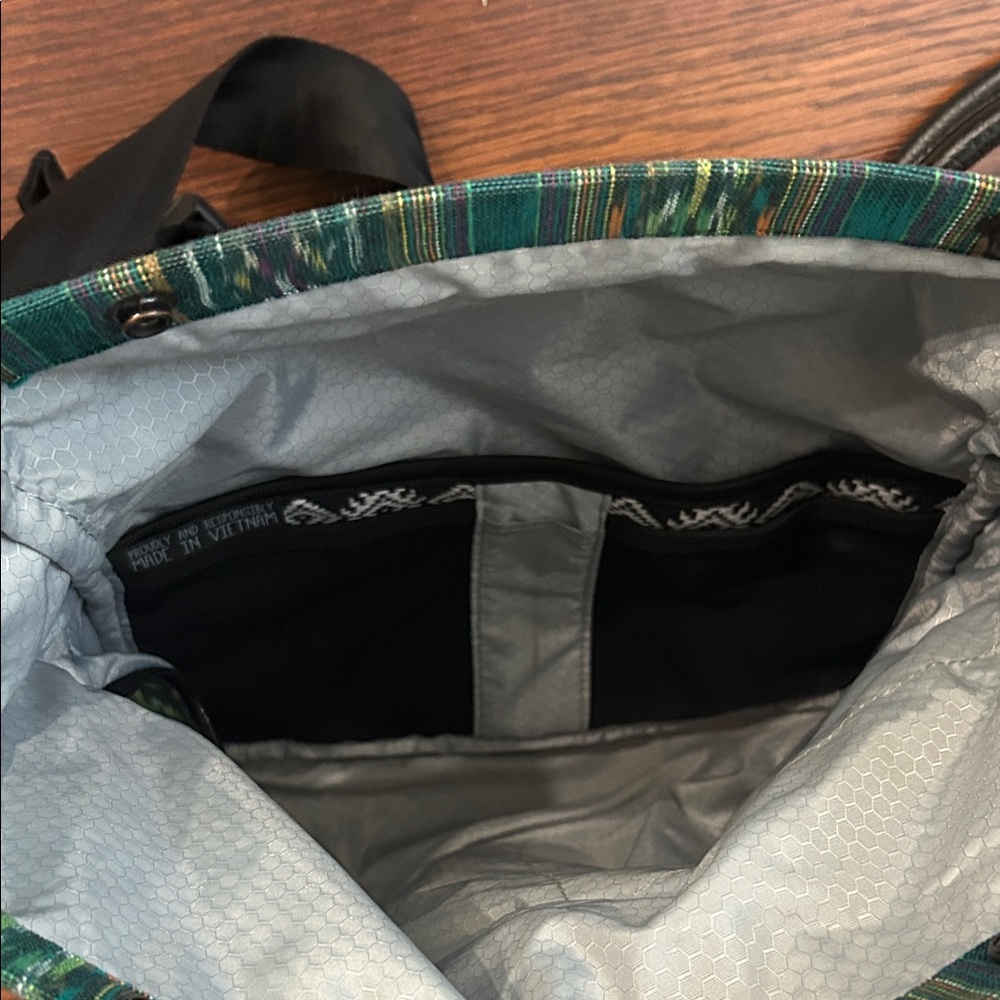 Stussy Green and Black Patterned Messenger Bag - Picture 3 of 5